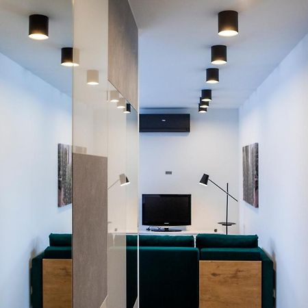 Luksusowy Apartament Nad Jeziorem Człuchów Esterno foto