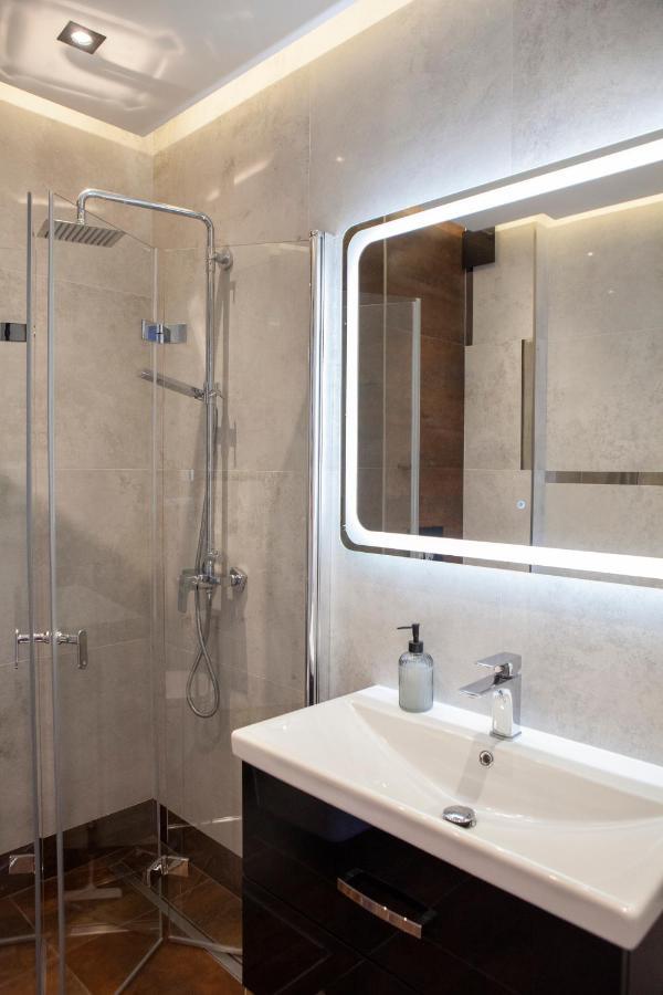 Luksusowy Apartament Nad Jeziorem Człuchów Esterno foto